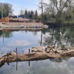 Coffrage bois chantier reconstruction pont Cotelle sur le Loiret à Olivet (Région Centre Val de Loire)